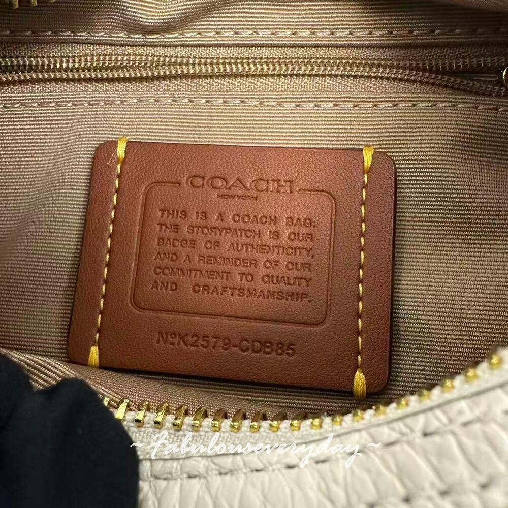 Coach Carmen Mini Crossbody Bag With Heart Rivets Leather/Gold/Chalk CDB85 NWT - Picture 8 of 8